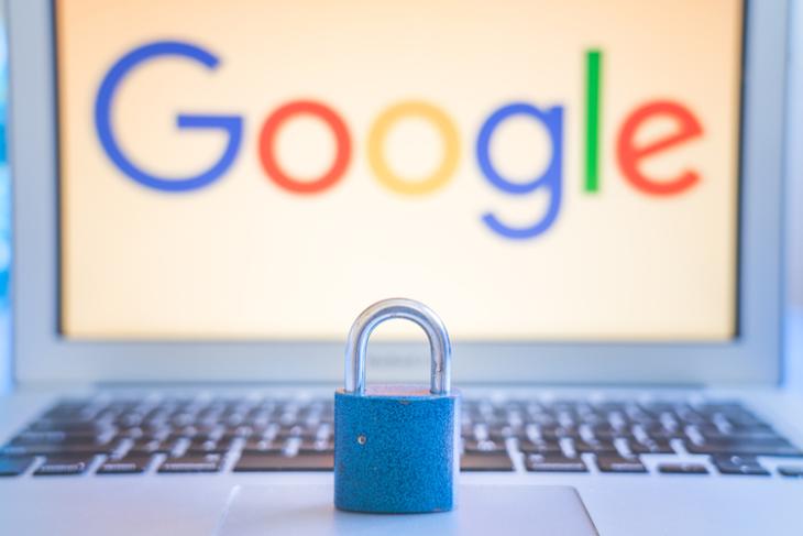 Googles webb- och lösenordsskydd fungerar