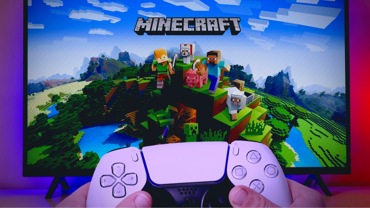 Người chơi Minecraft bằng PlayStation 5 người điều khiển