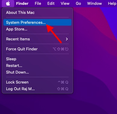 Pilih System Preferences di menu di Mac