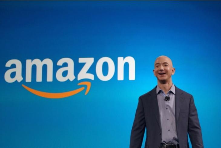 Jeff Bezos mengumumkan pengunduran dirinya sebagai Amazon CEO