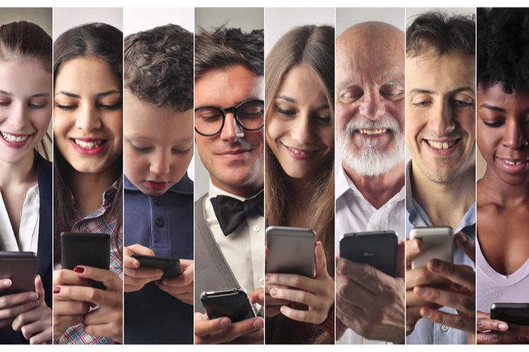 Mức chi tiêu trung bình của con người 9 Những năm tháng của cuộc đời anh ấy trên điện thoại thông minh: Nghiên cứu
