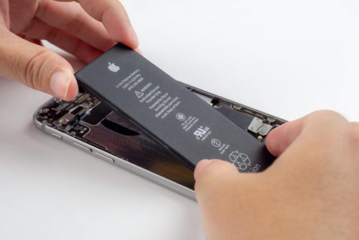 lösa batteriet i Apple iPhone