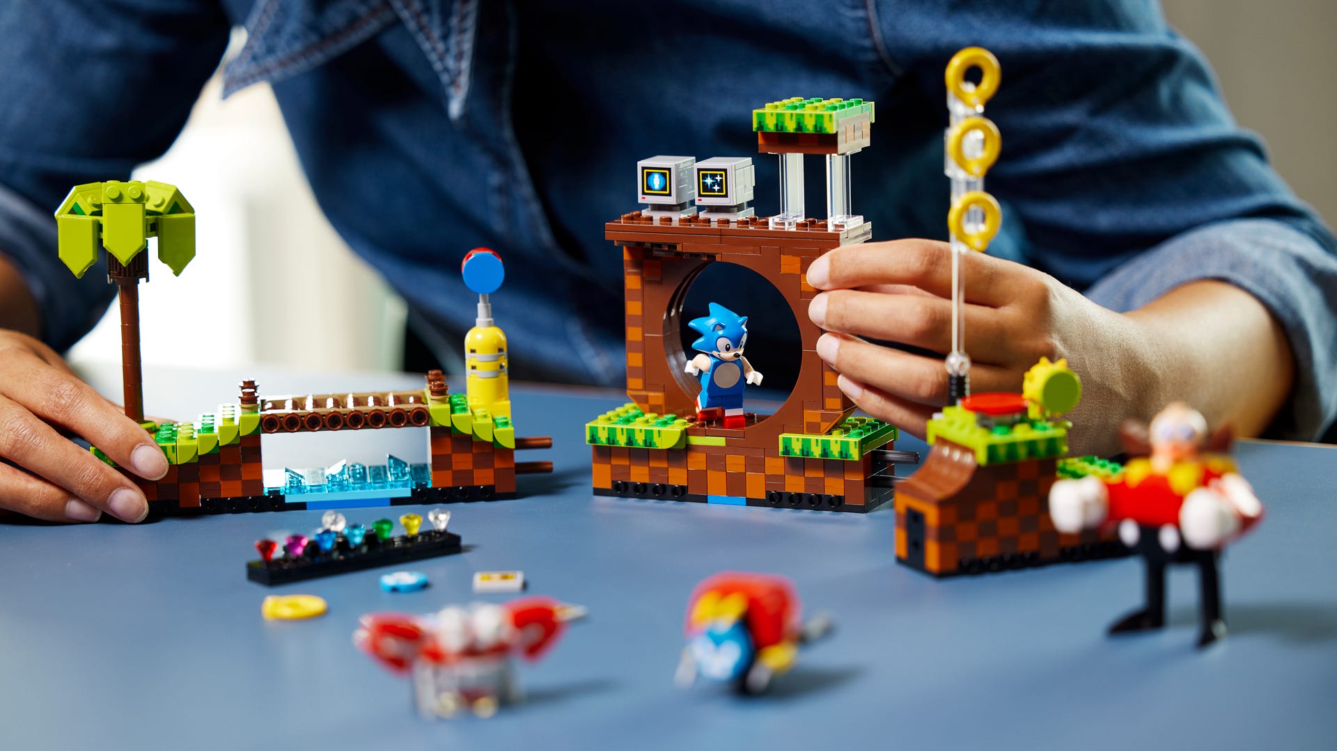 LEGO ‘Sonic the Hedgehog’-set låter dig glida genom de gröna kullarna