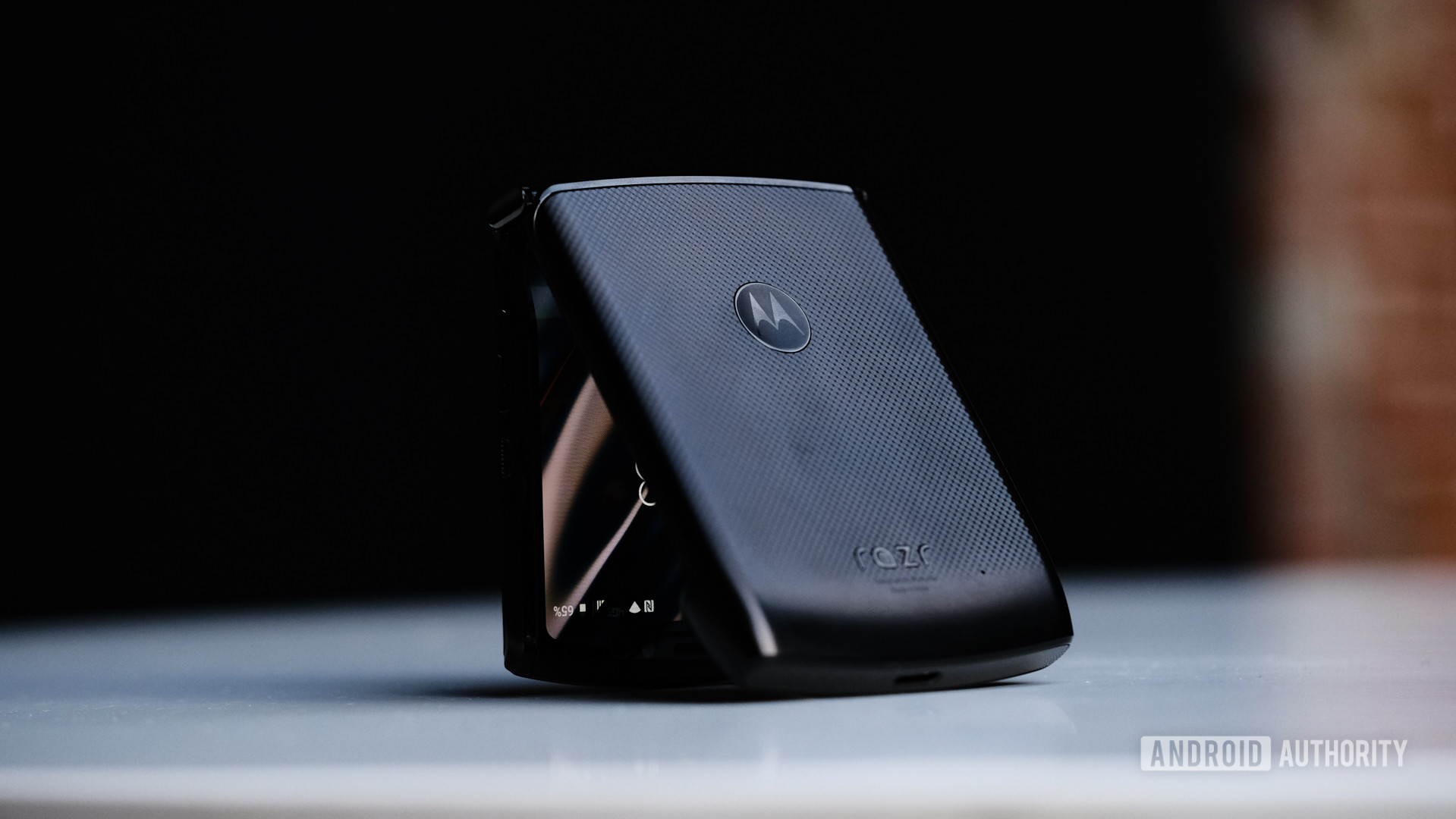 Dikonfirmasi: Motorola Razr baru yang dapat dilipat segera hadir