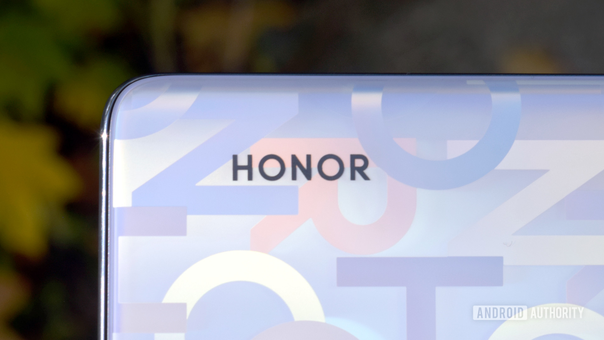 Honor Magic V bekräftat: Honors första vikbara skärm kommer