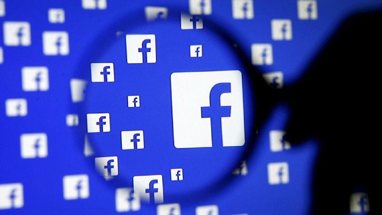 Facebook Bị buộc tội "Không minh bạch"