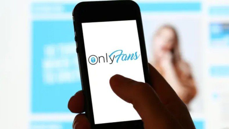 CEO của OnlyFans giải thích lý do tại sao ông ấy cấm nội dung 18+