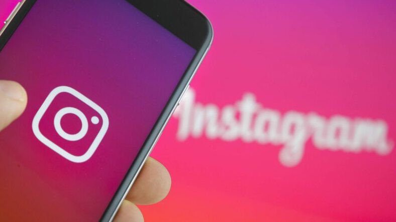 Instagram; Skype và TwitterBạn sẽ nhận được một tính năng được tìm thấy trong