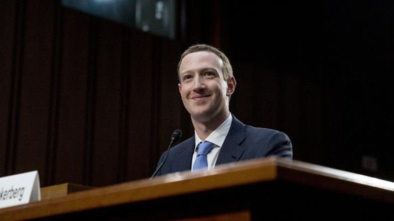 Mark Zuckerberg: "Chúng tôi không bán dữ liệu của mọi người"