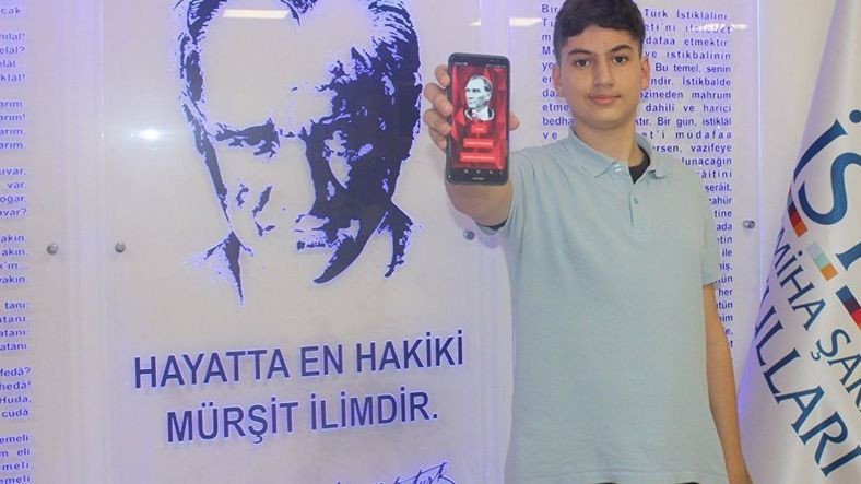Bách khoa toàn thư Atatürk di động từ học sinh lớp tám