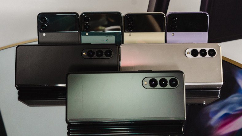 Galaxy Z Fold3 được giới thiệu: Đây là giá và các tính năng