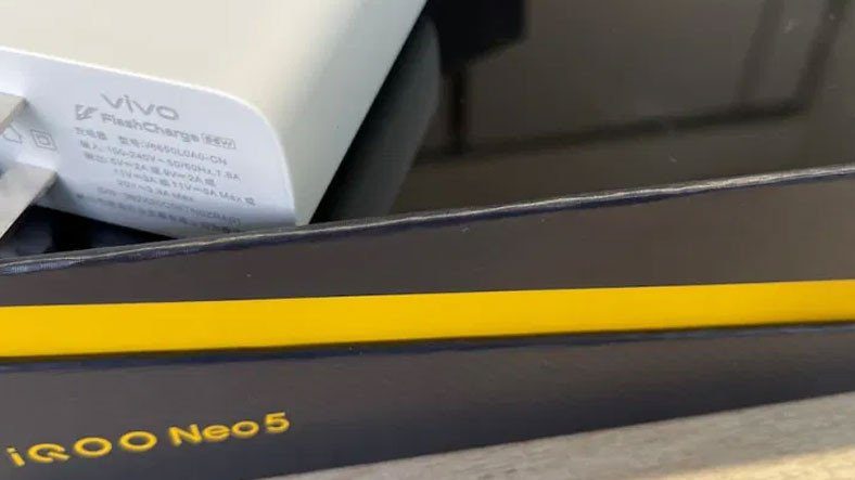 iQOO Neo5 sẽ đi kèm với hỗ trợ sạc nhanh 66W