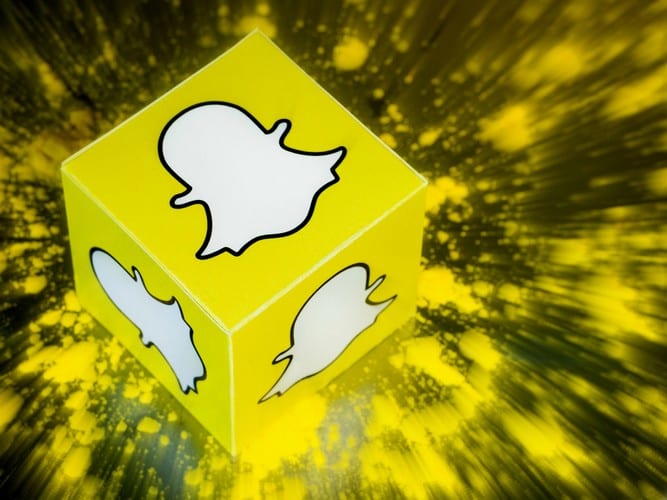 Snapchat: thêm hoặc xóa snaps
