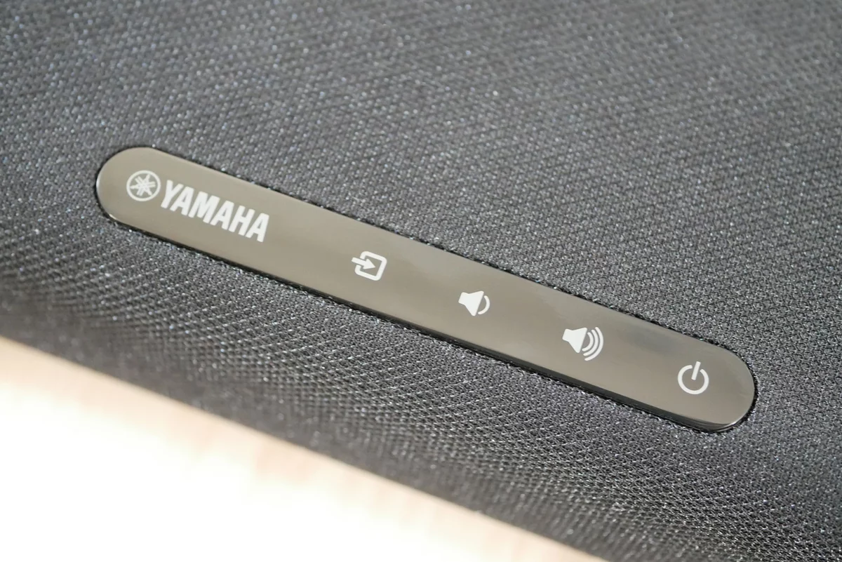 Các núm Yamaha SR-C20A