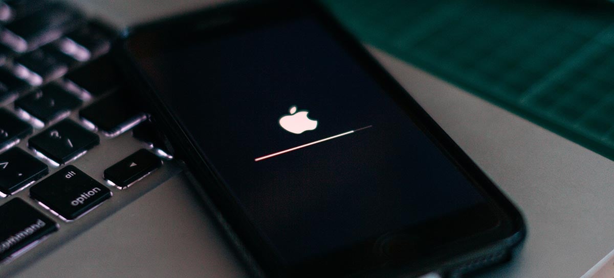 Apple lança iOS 15.2.1 para corrigir vulnerabilidade no HomeKit