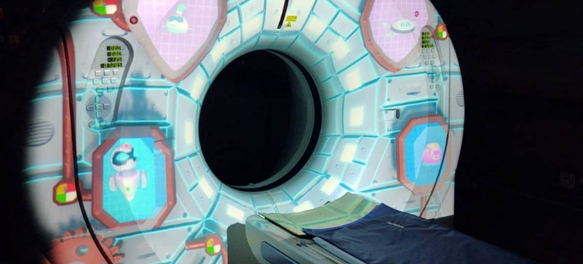 Hospital Albert Einstein usa RA para tranquilizar crianças durante tomografias