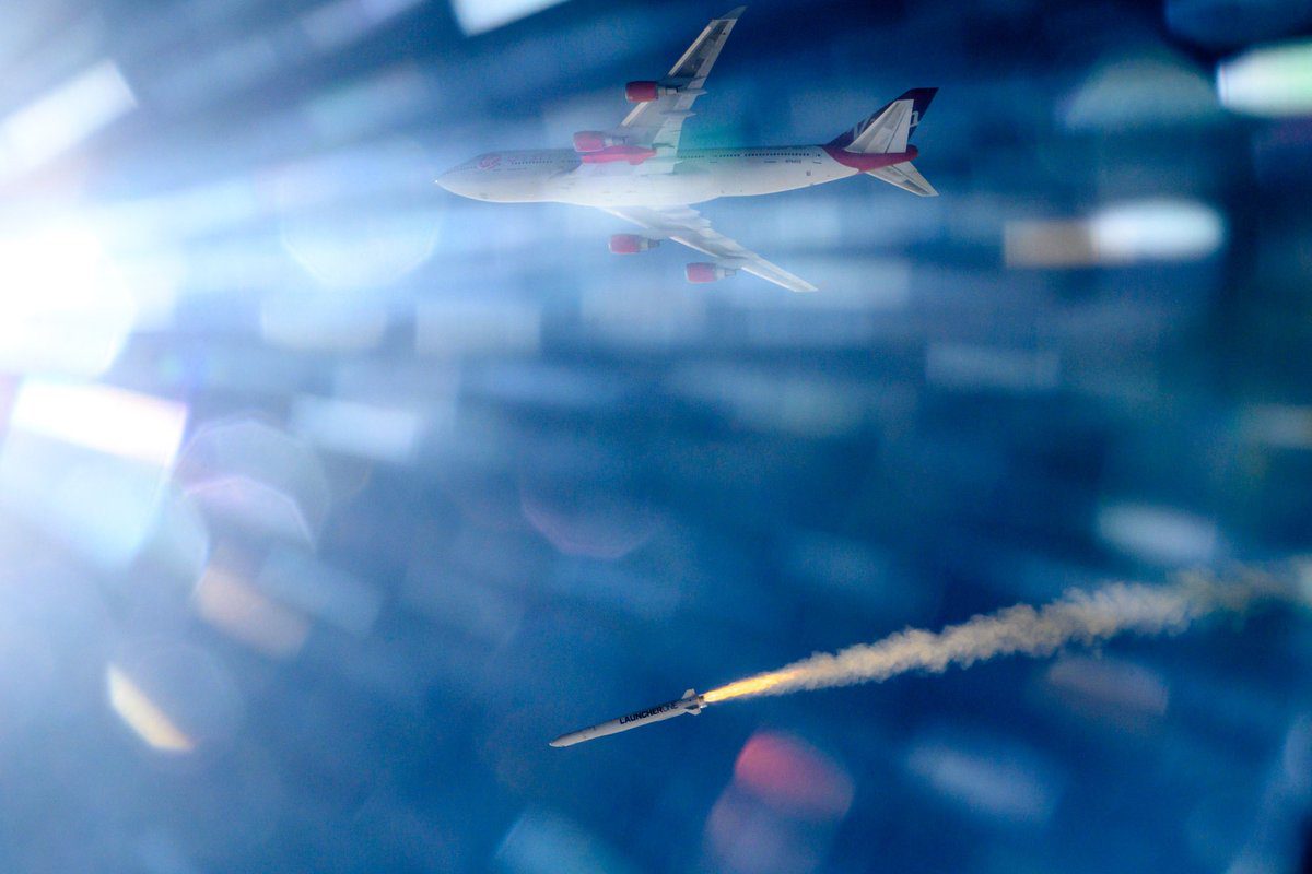 Virgin Orbit 747 jettison © Virgin Orbit