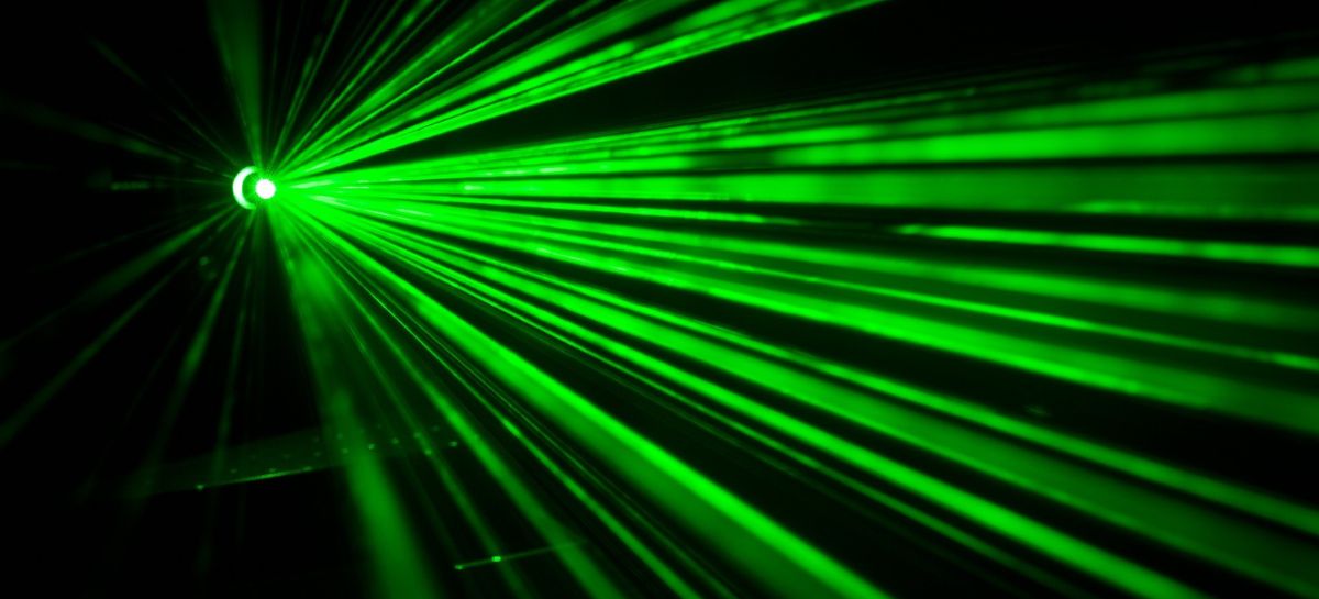Pesquisadores criam raio laser supostamente infinito