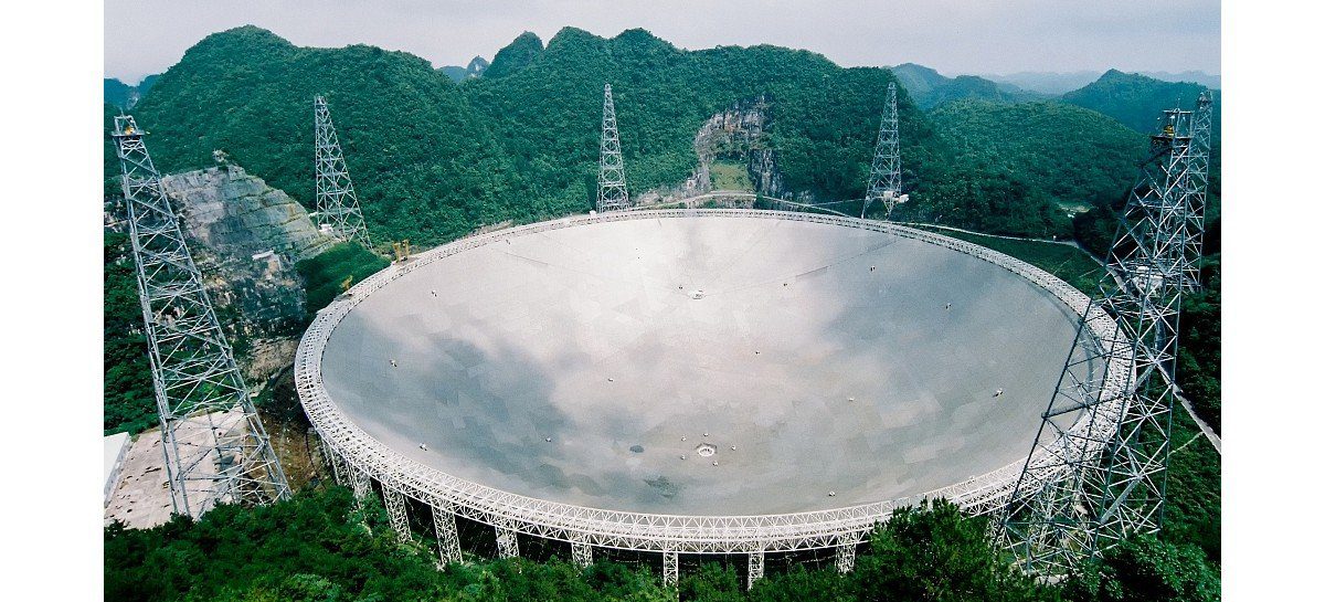 Deu o óbvio: sinal "extraterrestre" captado na China veio da Terra
