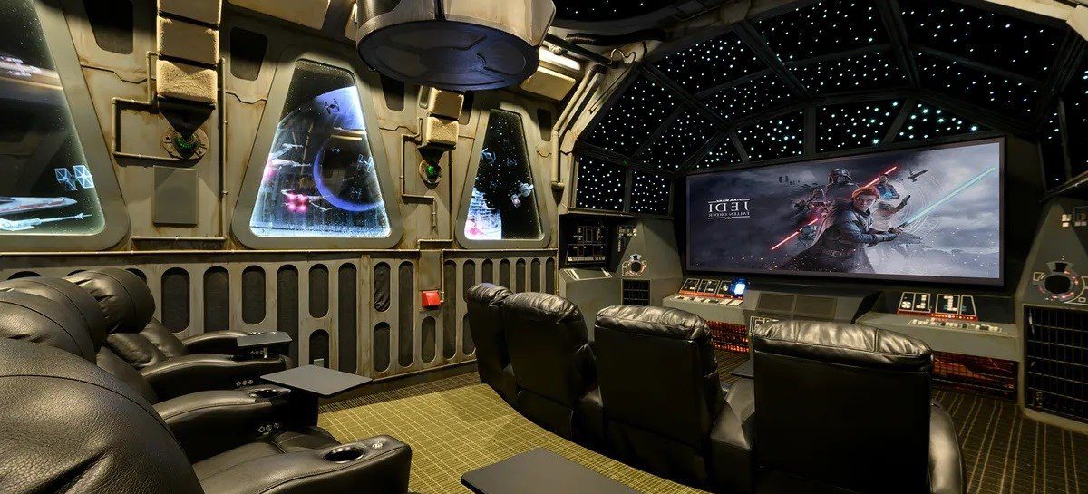 Millennium Falcon de Star Wars é recriada como home cinema em casa de quase R$ 80 milhões
