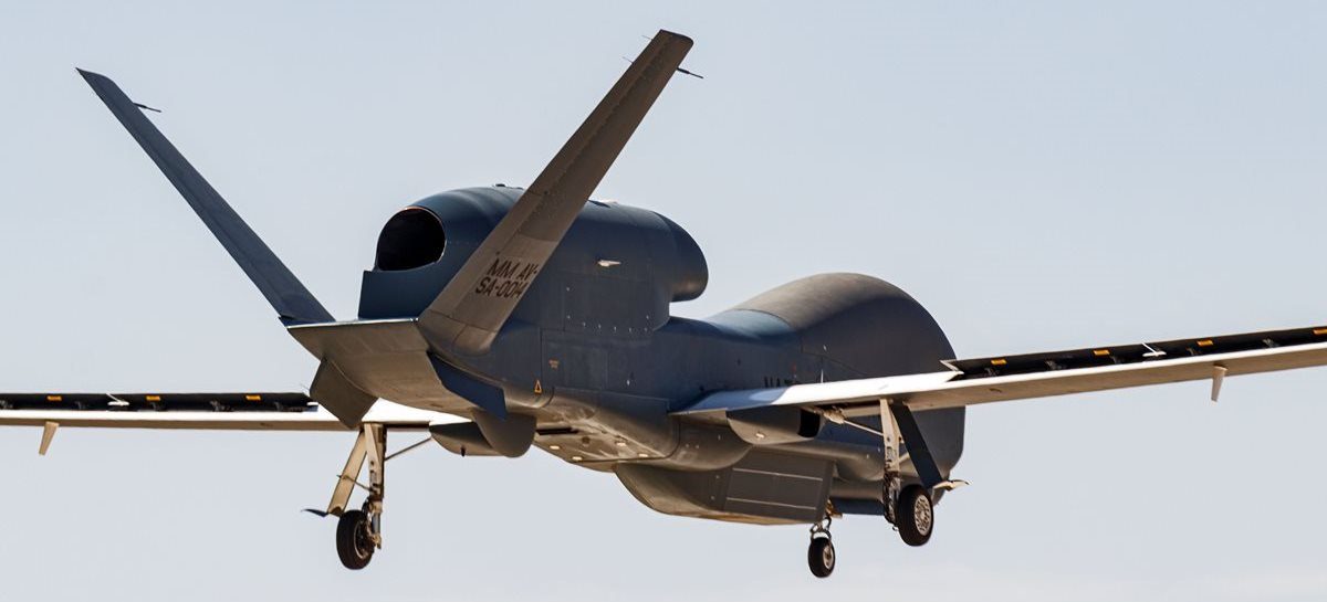 OTAN recebe drone RQ-4D atualizado para missões marítimas