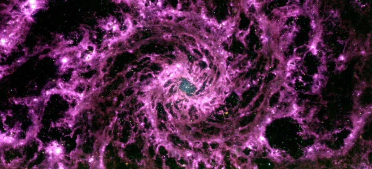 Astrônomo divulga imagem de galáxia em espiral a partir de dados do James Webb