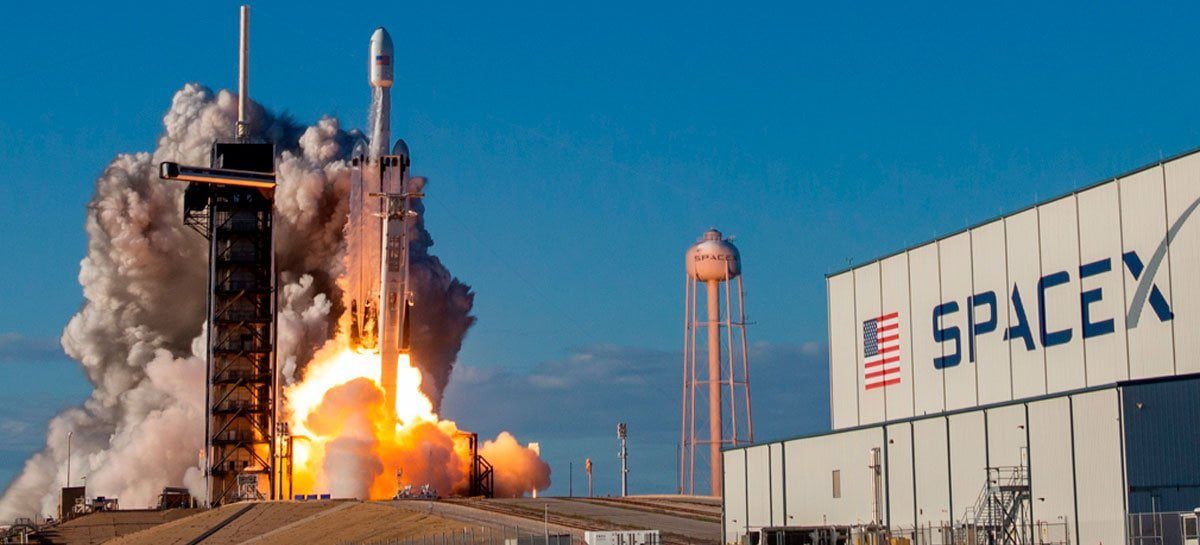 OneWeb anuncia parceria com a SpaceX para lançar seus satélites de internet