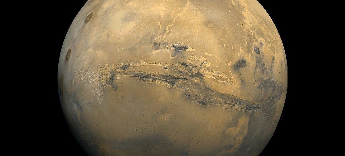 Missão em Marte fotografa cânions 5 vezes mais profundos que o Grand Canyon