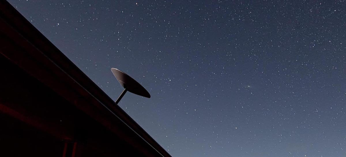 Olhe para cima: Starlink está deixando "riscos" em imagens de telescópios