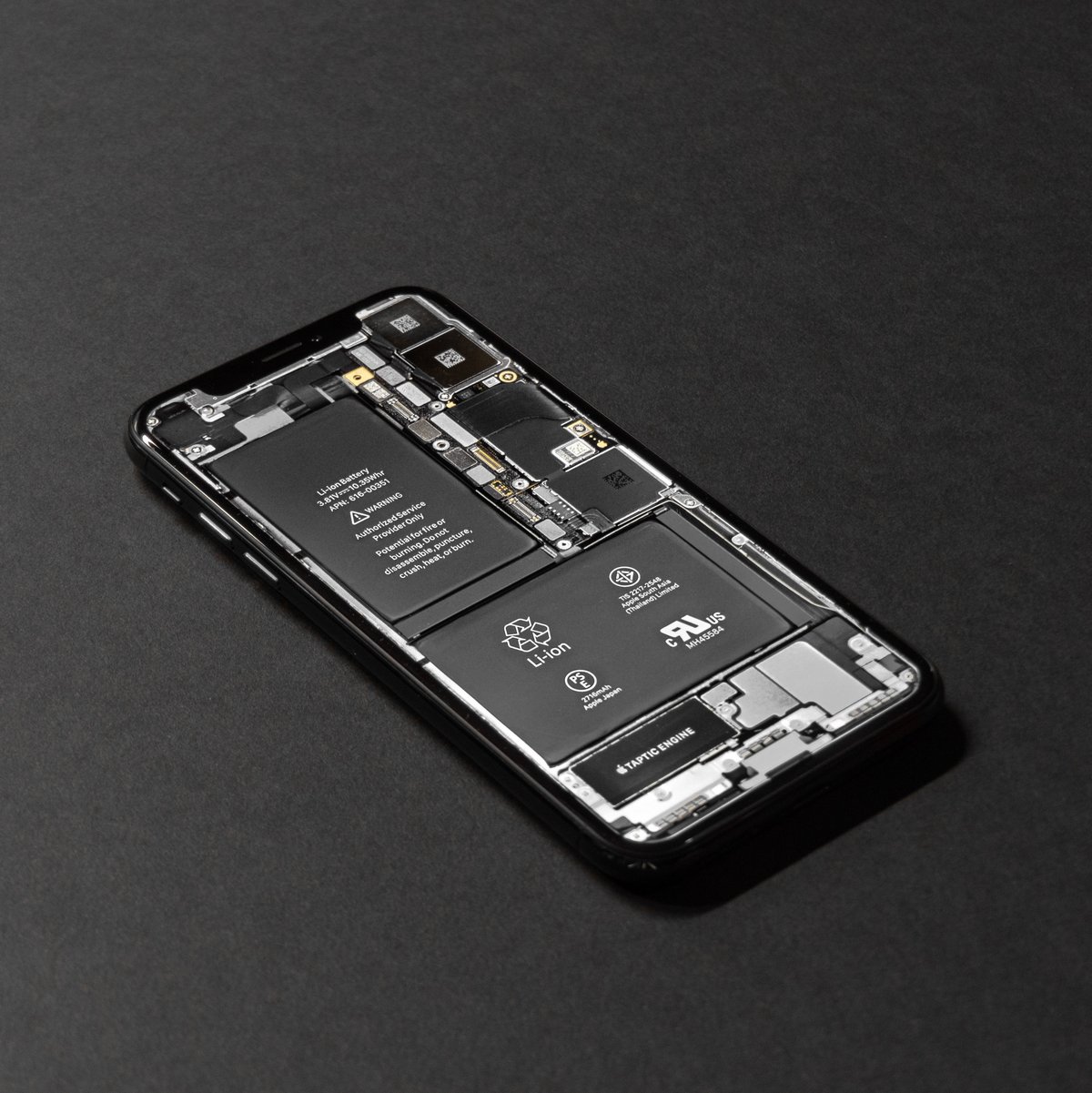 iPhone Battery_cropped_2917x2919