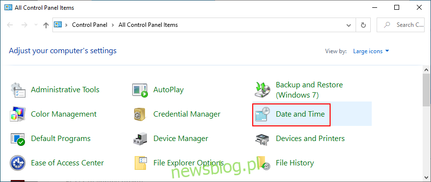 Windows Hình 10 cho thấy cách truy cập cài đặt ngày và giờ từ Bảng điều khiển