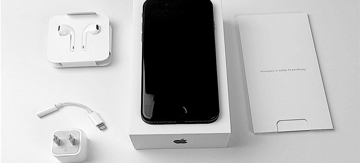 Apple pode remover carregador e EarPods da caixa dos iPhones, indicam analistas