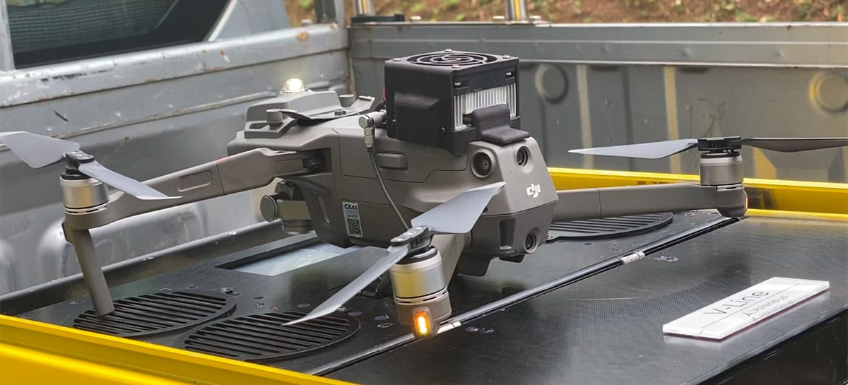 Drone com fio? V-Scout oferece novos usos ao Mavic 2 ao ligar o drone a uma caixa
