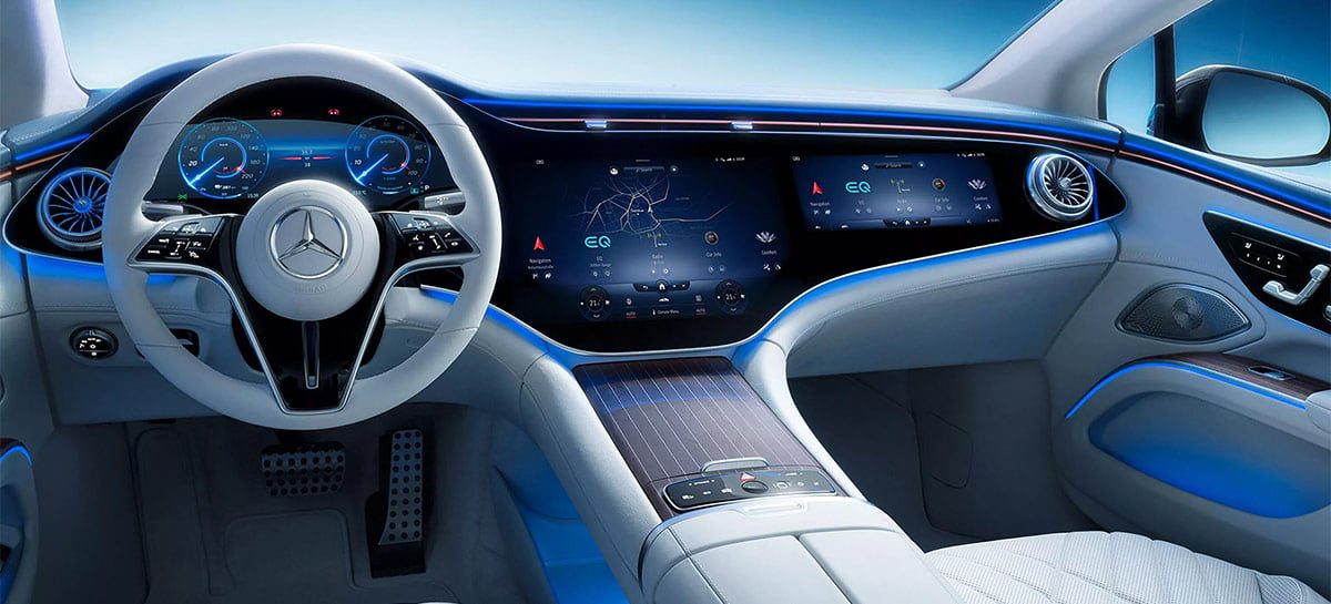 Mercedes mostra interior de seu carro elétrico EQS: o painel inteiro é uma tela