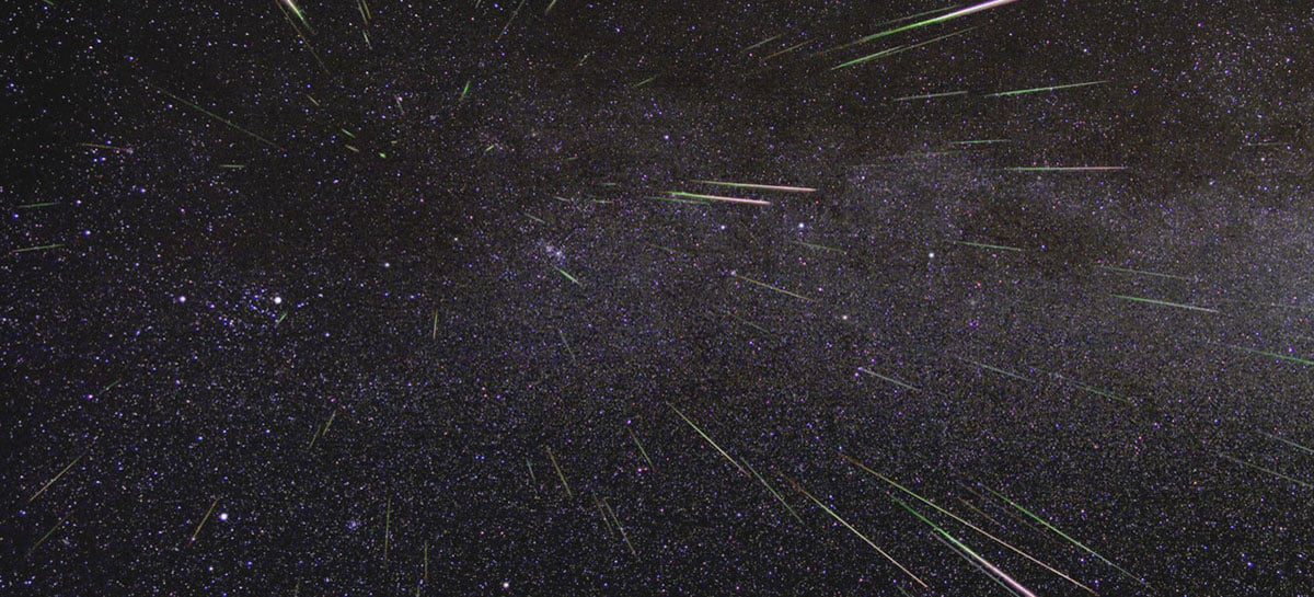 Chuva de meteoros Líridas estará visível nesta madrugada nos céus de toda a Terra