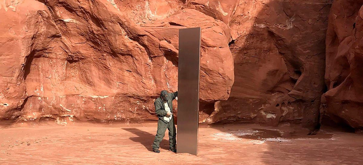 Objeto no deserto de Utah gera teorias de ser obra de aliens ou de artista misterioso