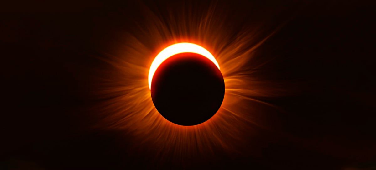 Veja fotos do eclipse lunar que aconteceu nessa segunda-feira 14