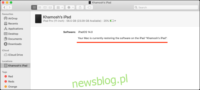 Thanh tiến trình khôi phục cho iPad trên máy Mac.