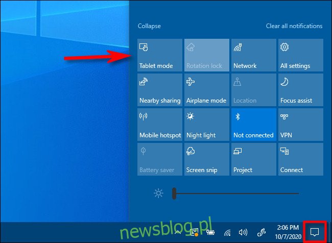 Trong Trung tâm hành động hệ thống Windows 10 chạm vào nút Chế độ Máy tính bảng.