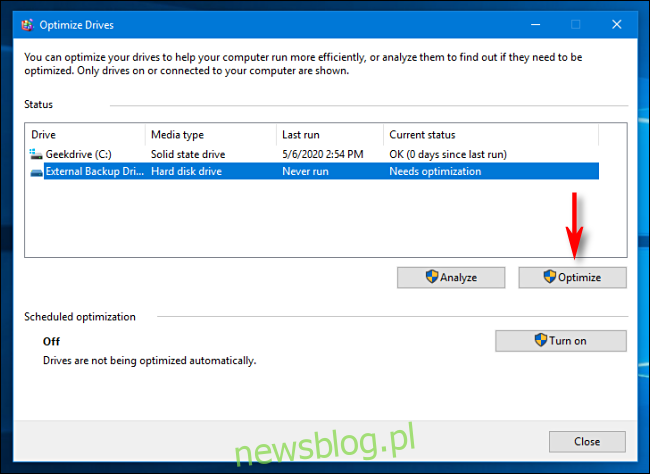 Danh sách ổ đĩa trong công cụ Chống phân mảnh và Tối ưu hóa Hệ thống Windows 10