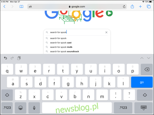 Sử dụng bàn phím trên màn hình của iPad để tìm kiếm trên Google