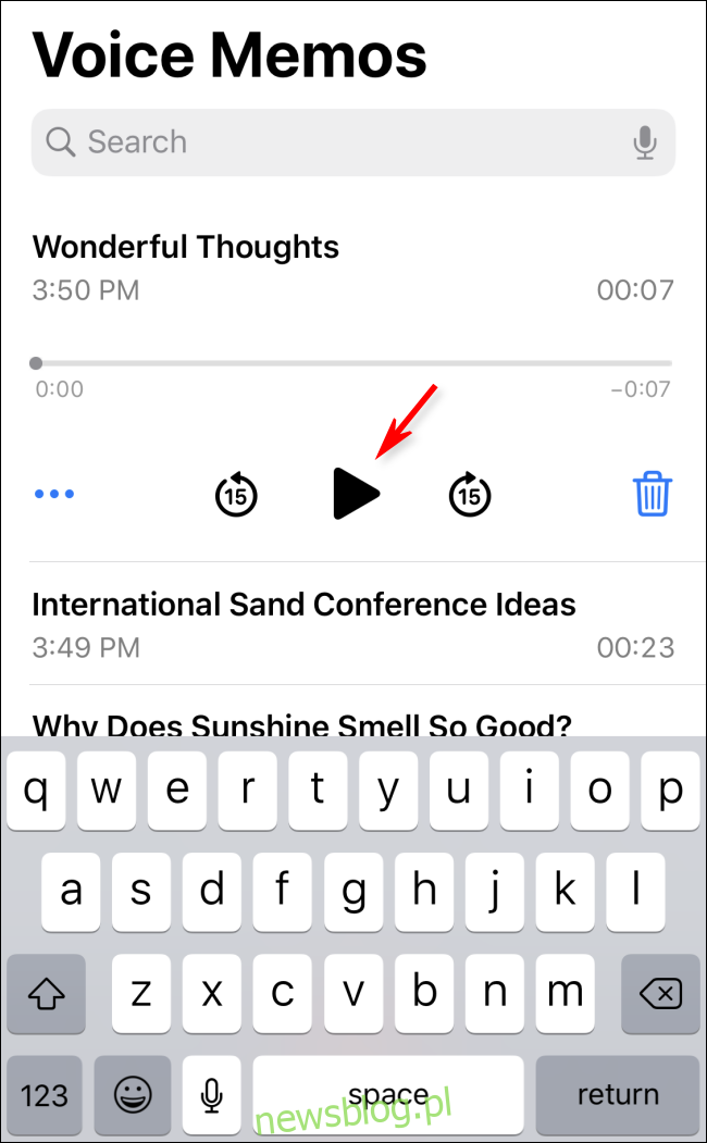 Phát bản ghi nhớ giọng nói trong iOS