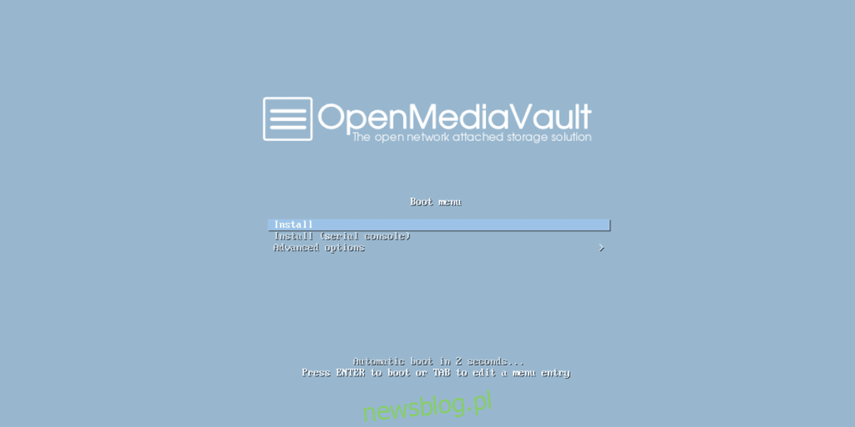 Cách xây dựng NAS Linux của riêng bạn với Open Media Vault