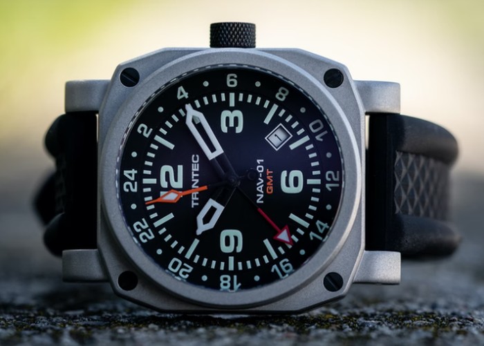 Đồng hồ phi công Quartz Thụy Sĩ