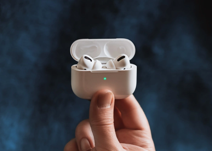 Apple  AirPods Pro 2 