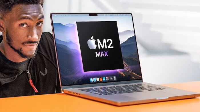 MacBook Pro M2 Max