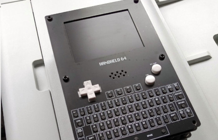 Máy cầm tay Commodore 64