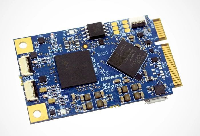 LimeSDR XTRX SDR hiệu suất cao ở dạng Mini PCIe