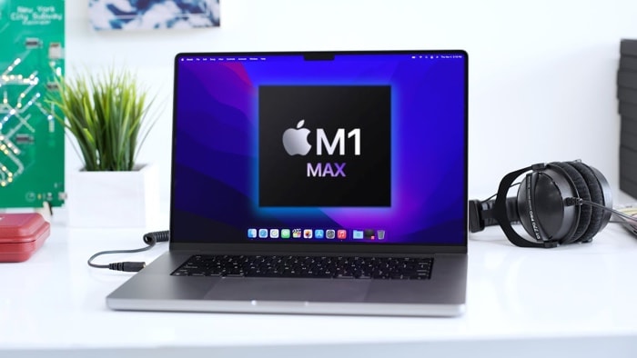 MacBook Pro 2021 M1 Max