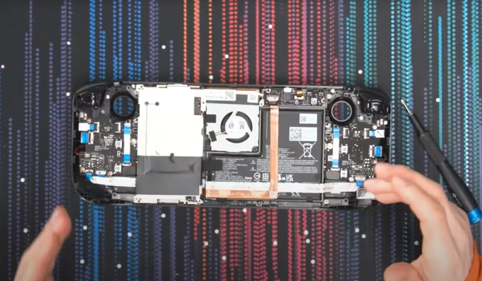 Mẹo tháo dỡ Valve Steam Deck Linus Tech Tips